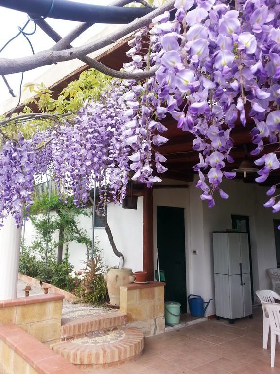 B&B La Casa Dell'Artista Assoro 외부 사진